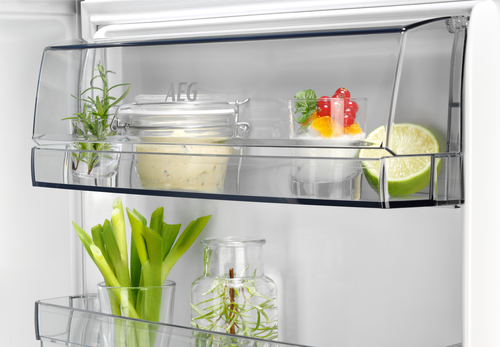 AEG NSK6I82EF fridge Freestanding – image 2