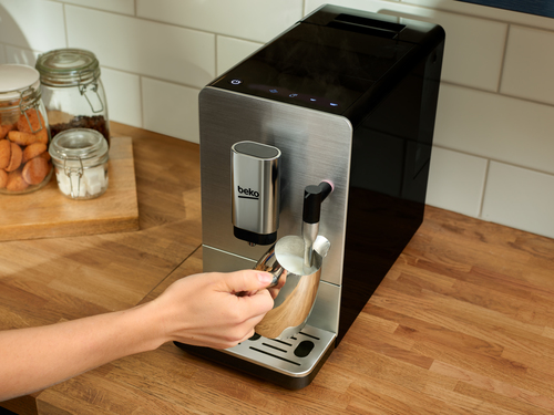 Beko CEG5311X Bean To Cup Coffee Machine with Steam Wand – image 9