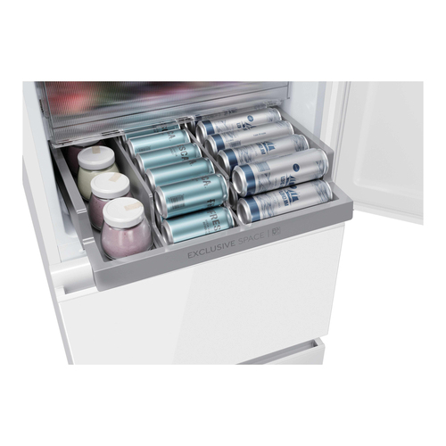 Haier 34006256 fridge-freezer Freestanding – image 9