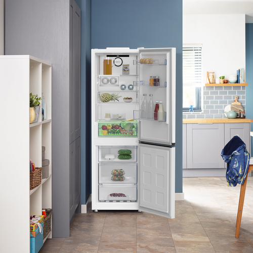 Beko Pro HarvestFresh AeroFlow CNG6686VW 60/40 Fridge Freezer - White - image 5