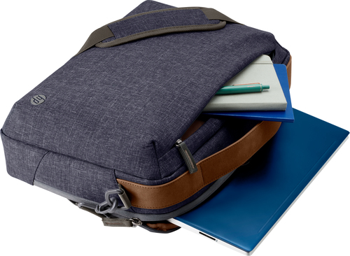 HP Renew 15 – image 3