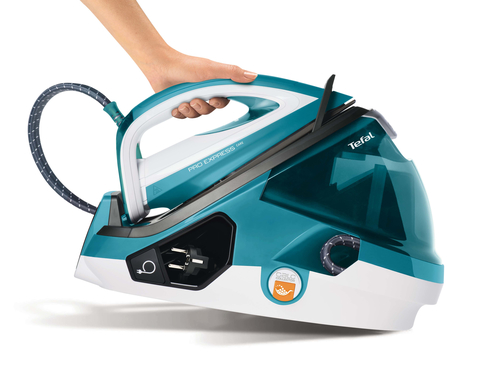 Tefal GV9070 steam ironing station – image 3