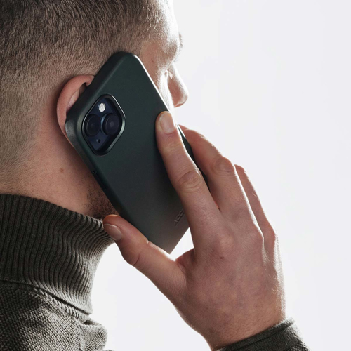 Accezz MagSafe Leather Backcover voor iPhone 16 Pro Telefoonhoesje Groen, afbeelding 9