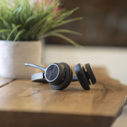 Auriculares PLANTRONICS VOYAGER 4320