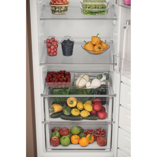 Hotpoint HTSD18A011A1 177cm High Integrated Upright Fridge 54cm Wide - image 7