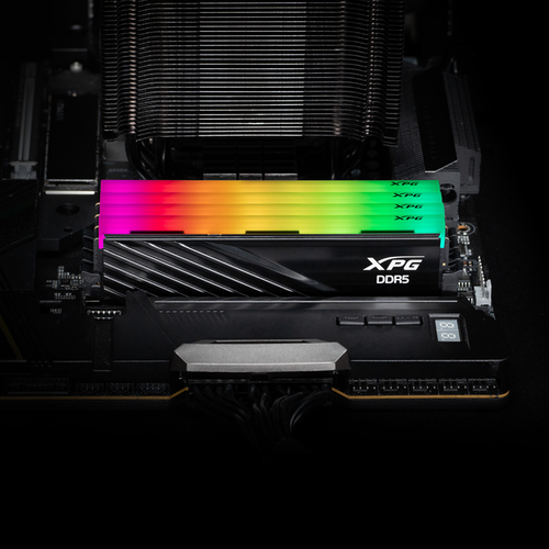 MEMORIAS RAM ADATA LANCER BLADE RGB