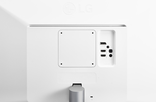 LG 27UK600-W computer monitor – image 9