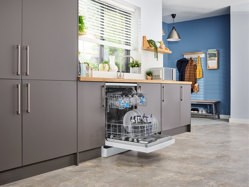 Beko BDFN15420W Freestanding Full Size Dishwasher with HygieneIntense – image 5