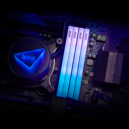 MEMORIAS RAM ADATA LANCER BLADE RGB