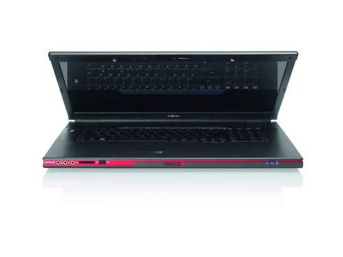 Fujitsu AMILO Xi 3670 – image 9