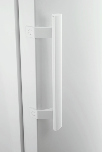 Electrolux EUF2244AOW Upright freezer Freestanding – image 3