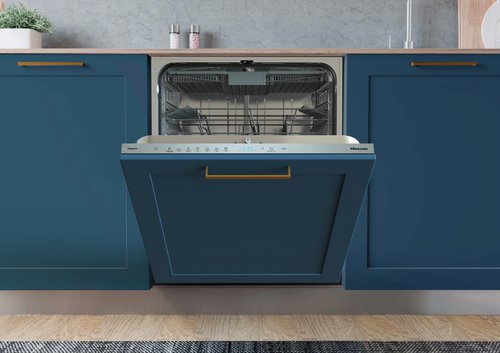 Hisense HV643D60 dishwasher Fully built-in 16 place settings – image 3