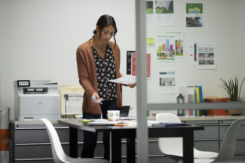 HP Color LaserJet MFP M480f Rfrbd Prntr – image 8