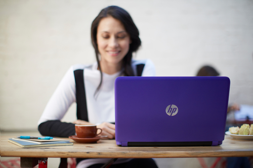 HP Pavilion 15-ab054na AMD A8 A8-7410 Laptop – image 8