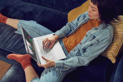 HP ENVY 15-ep1504na Intel® Core™ i7 i7-11800H Laptop – image 8