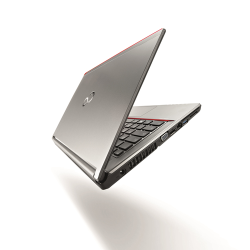 Fujitsu E744 + 3Y On Site – image 5