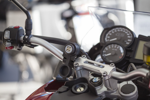 Interphone HANDLEBAR-MOUNTED DOUBLE USB PORT – image 2