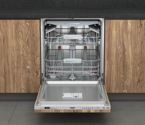 Hotpoint HIC 3O33 WF – image 4