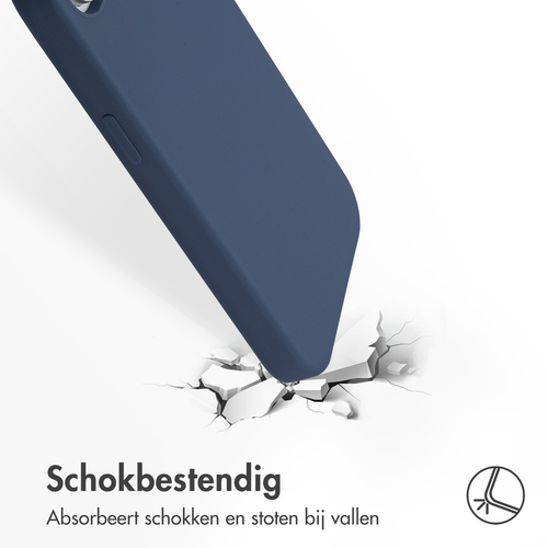 <p>Geef jouw iPhone een strakke én verzorgde look! De Accezz Liquid Silicone Backcover met MagSafe is gemaakt van speciaal gegoten siliconen materiaal, afbeelding 6