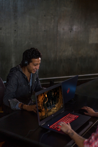 HP OMEN by Laptop PC - 17-w005na (ENERGY STAR) – image 8