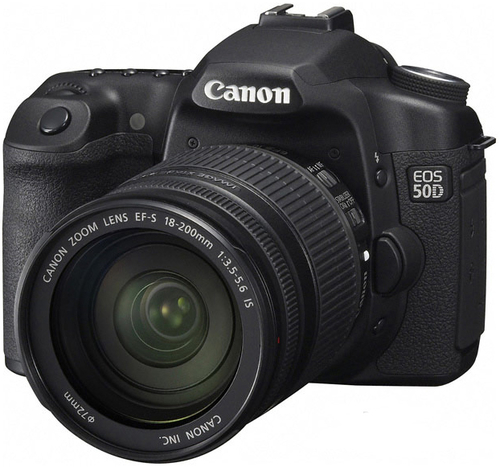 Canon EOS 50D + EF18-200