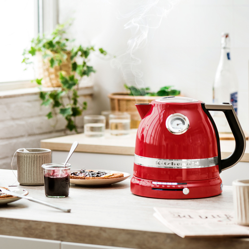 KitchenAid Artisan Empire Red 1.5L Kettle - image 2