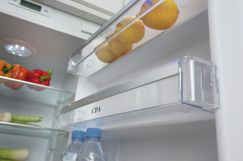 CDA FW872 Integrated 70/30 combination fridge freezer – image 3