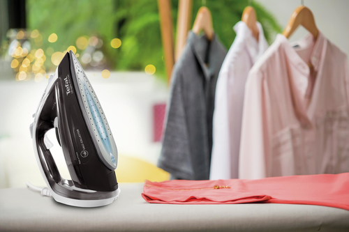 Tefal UltraGliss FV4963 Steam iron Durilium soleplate – image 9