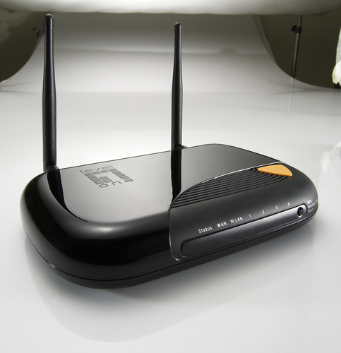 LevelOne Wireless Router, 300Mbps 802.11b/g/n – image 6