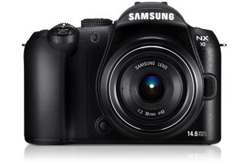 Samsung NX10