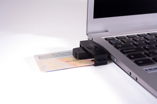 CoolBox CSI-680 smart card reader Indoor/outdoor USB USB 2.0 Black – image 2
