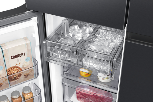 Samsung RF65DG960ESG side-by-side refrigerator Freestanding – image 8