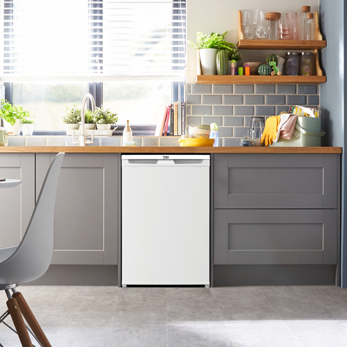 Beko UL4584W Freestanding Undercounter Larder Fridge – image 4