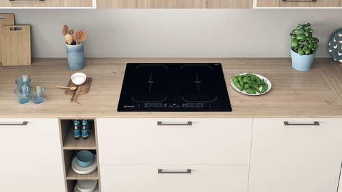 Indesit IB88B60NE 59cm Touch Control Induction Hob in Black - image 7