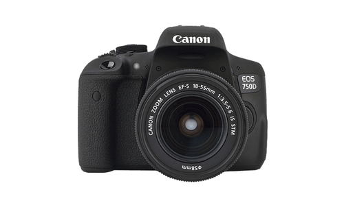 Canon 750D + EF-S 18-55mm