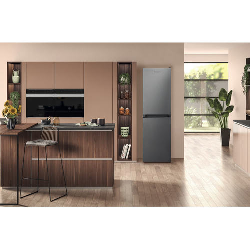 Hotpoint HBNF 55182 S UK