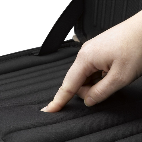 Case Logic 16" Hardshell Laptop Sleeve QNS-116K laptoptas, afbeelding 6