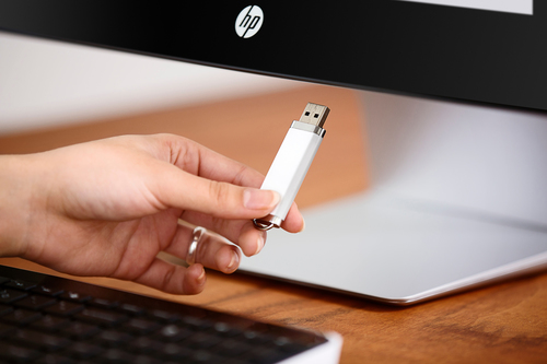 HP Pavilion All-in-One - 23-q254na (Touch) (ENERGY STAR) – image 8