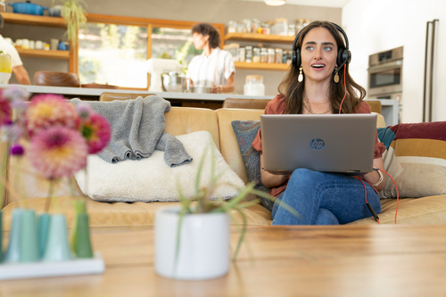 HP Poly Blackwire 8225 Microsoft Teams Certified USB-A Headset – image 3
