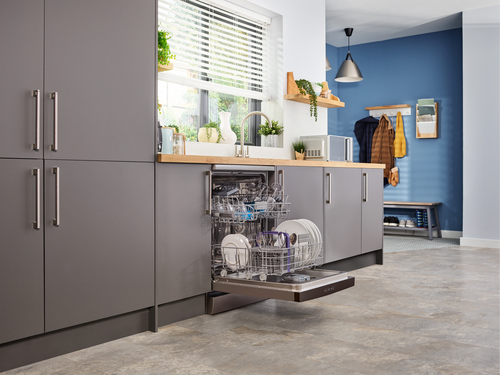 Beko BDFN15430G Freestanding Full Size Dishwasher with Quick Programmes – image 5