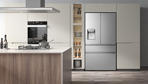 Hisense RF728N4SASE side-by-side refrigerator Freestanding – image 7