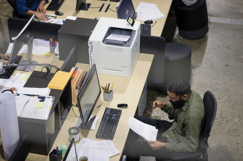 HP LaserJet M653dh Colour – image 6