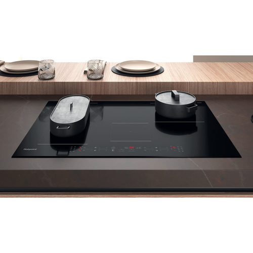 Hotpoint TB3977BBF 77cm Induction Hob in Black 4 Zone - image 7
