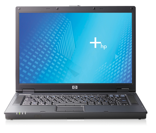 HP nw8240 39.1 cm (15.4") 1 GB DDR2-SDRAM 80 GB AMD Mobility FireGL V5000 Windows XP Professional QWERTY – image 2