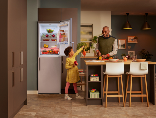 Beko CFP3691DVS Freestanding Frost Free Fridge Freezer with HarvestFresh™ – image 7
