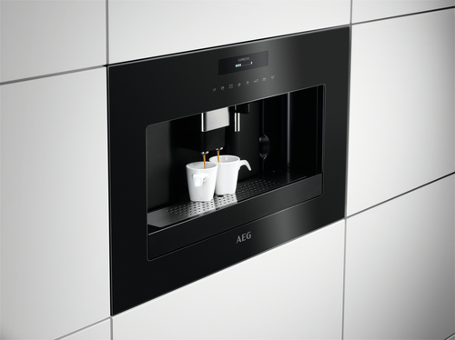 AEG KKE884500B coffee maker Fully-auto Espresso machine – image 4
