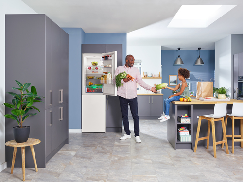 Beko CXFG3601VW Freestanding Frost Free Fridge Freezer with HarvestFresh™ – image 7