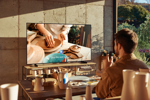 Samsung Series 8 UE55AU8000KXXU TV – image 5
