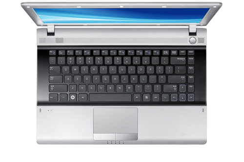 Samsung 3 RV415-BD6 AMD E E-300 Laptop – image 4