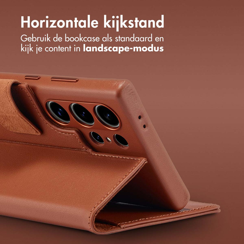 Accezz Leather Bookcase 2-in-1 met MagSafe Samsung Galaxy S24 Ultra - Sienna Brown, afbeelding 9